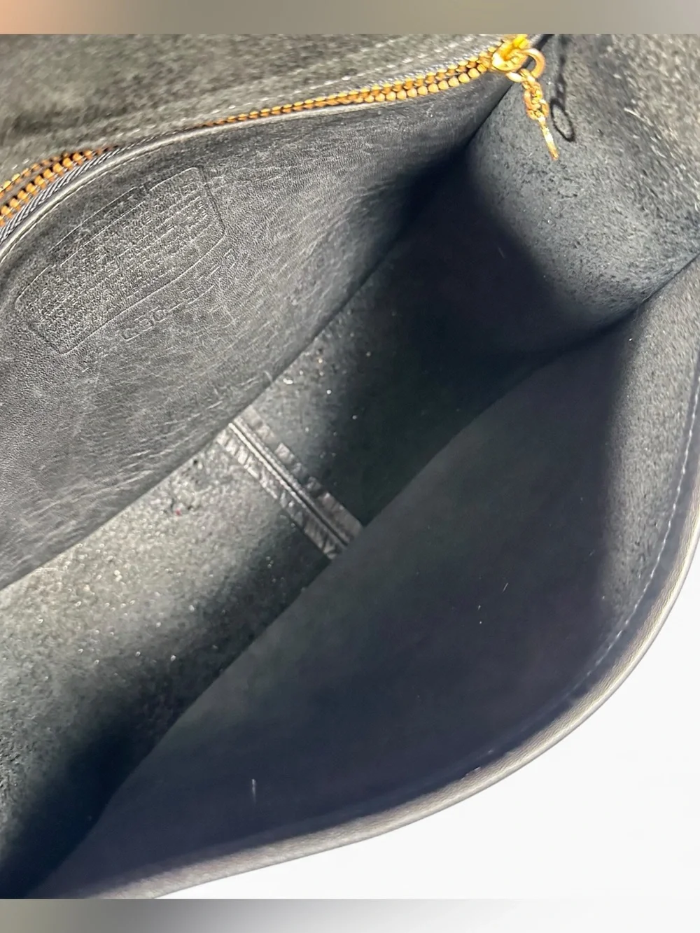 COACH Vintage Patricia Legacy Leather Shoulder Bag 9951